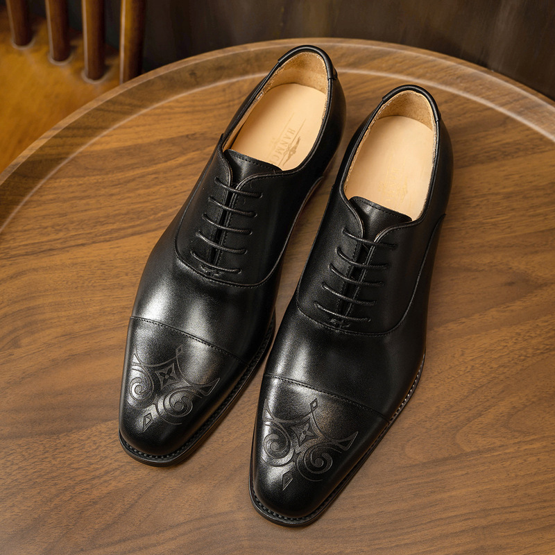 Carved three-joint men's shoes - Men'S Style Formal Wear recension och pris
