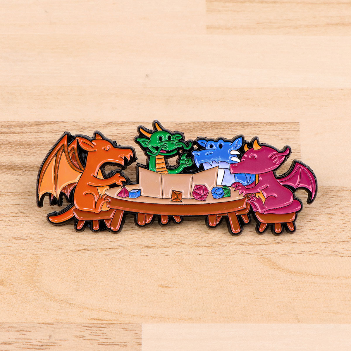 Game Dice Enamel Pin Dragon Ba - Tuxedo Lapel Pin recension och pris