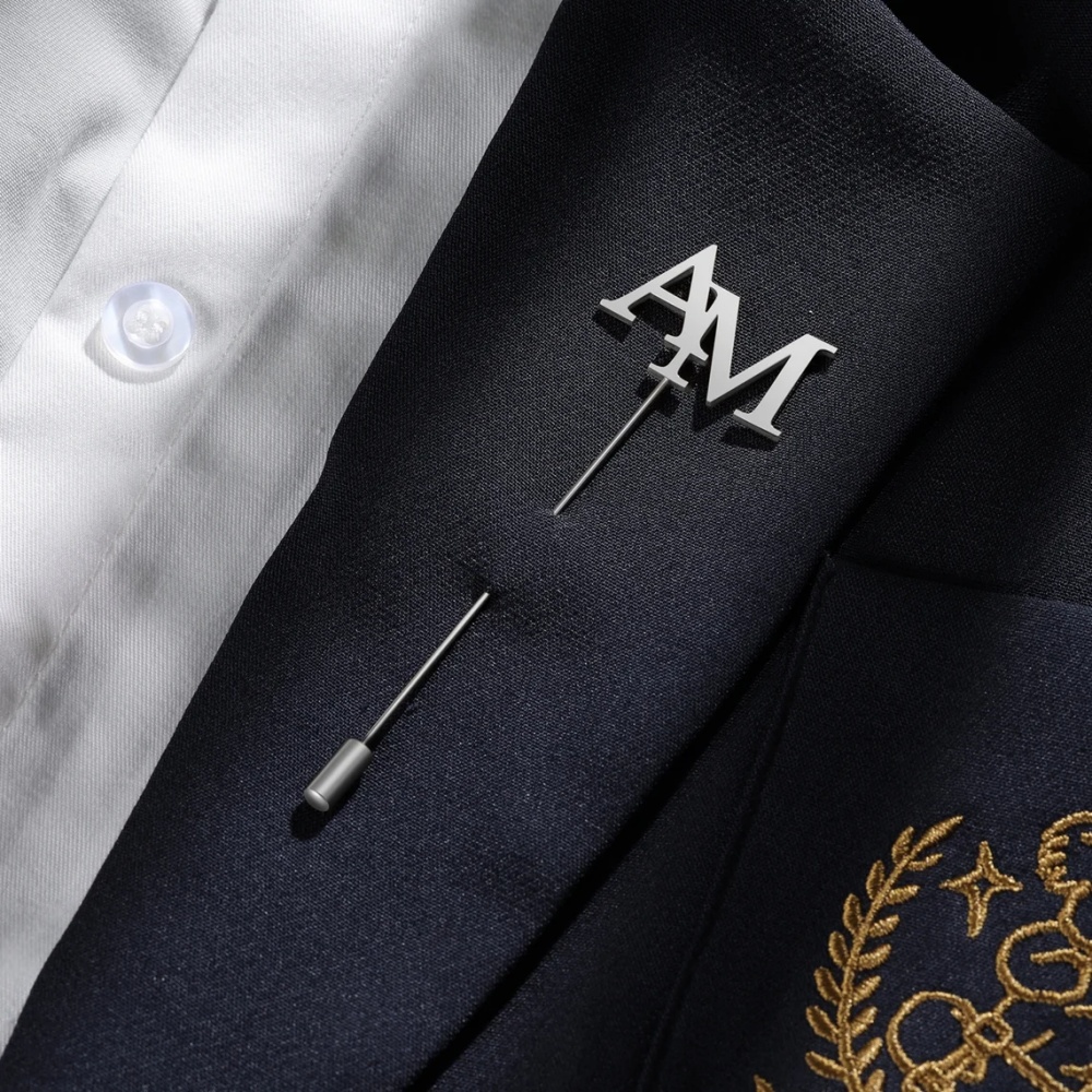 Custom Initials Brooch Men Sta - Tuxedo Lapel Pin recension och pris